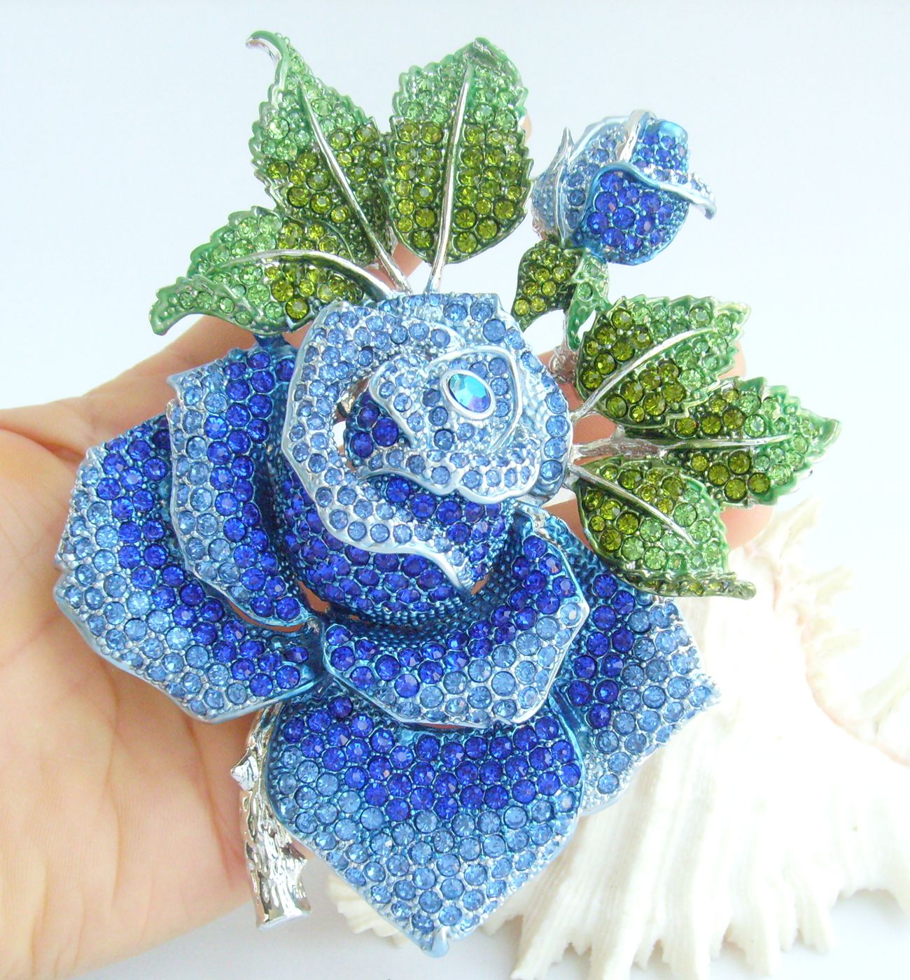 Sindary Costume Jewelry Bridal Wedding Big Rose Flower Brooch Pin Pendant Silvery Blue Rhinestone Crystal SP02994C8