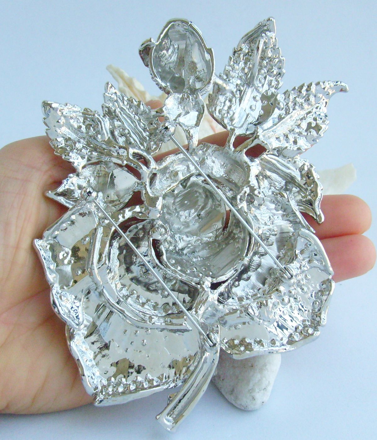 Sindary Costume Jewelry Bridal Wedding Big Rose Flower Brooch Pin Pendant Silvery Clear Rhinestone Crystal SP02994C3