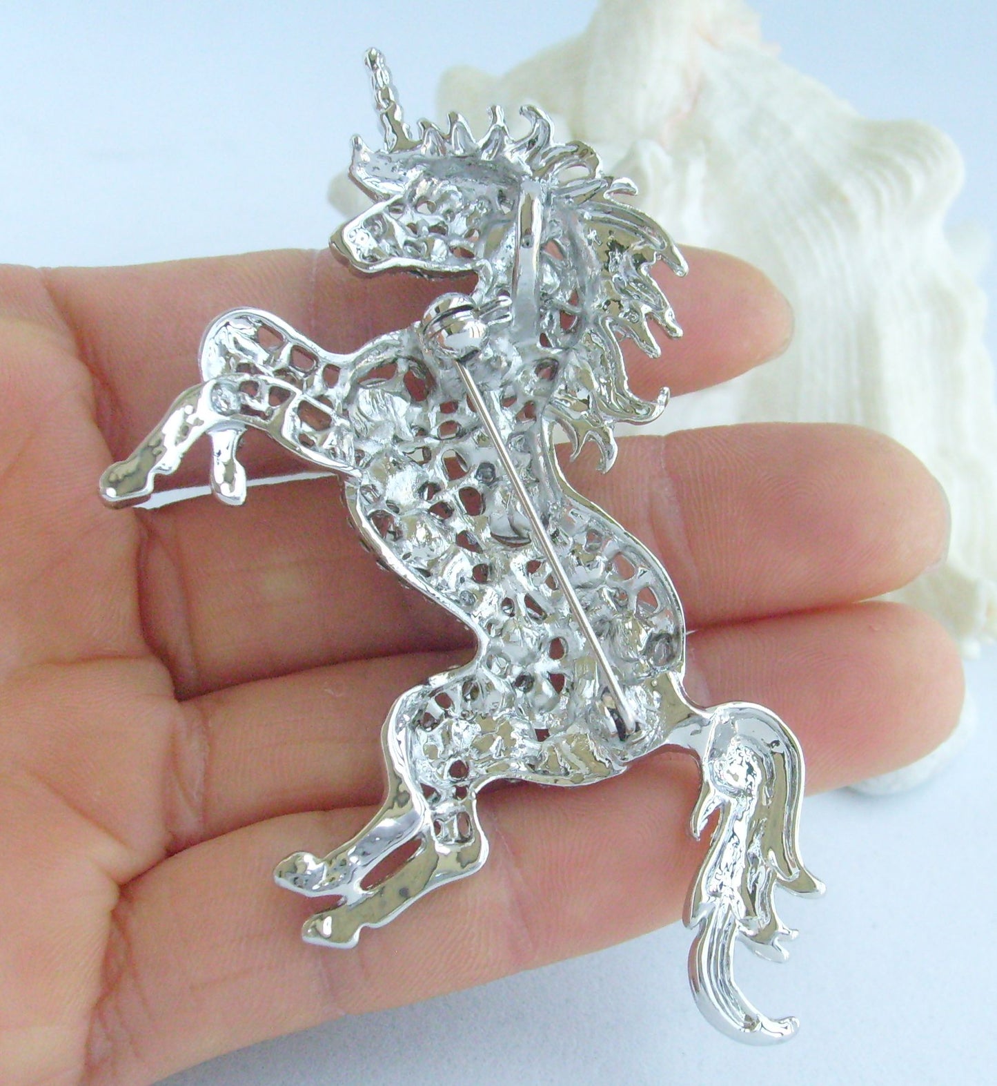 Sindary Costume Jewelry Unique Unicorn Horse Brooch Pin Pendant Clear Rhinestone Crystal SP06172C1