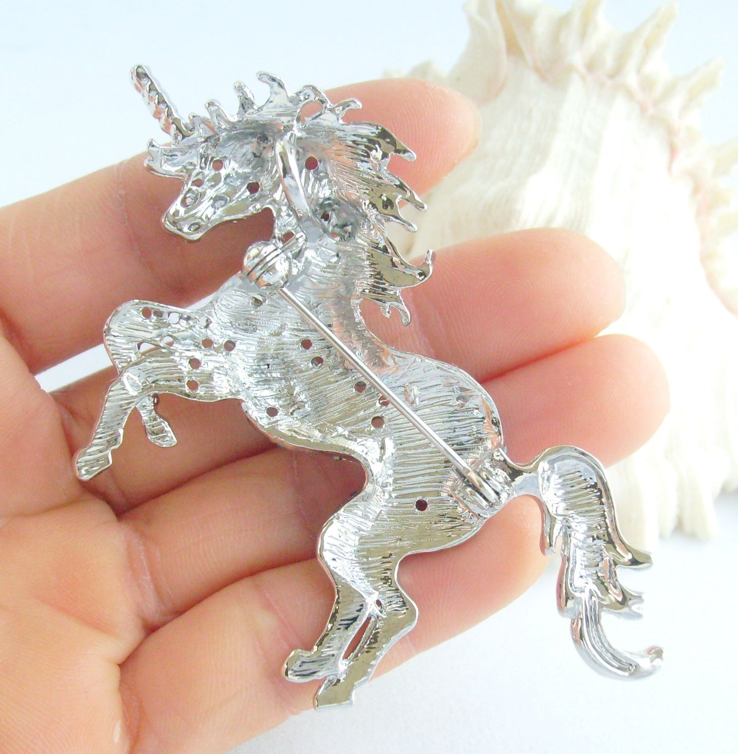 Sindary Costume Jewelry Unique Unicorn Horse Brooch Pin Pendant Lake Blue & Clear Rhinestone Crystal SP06172C15