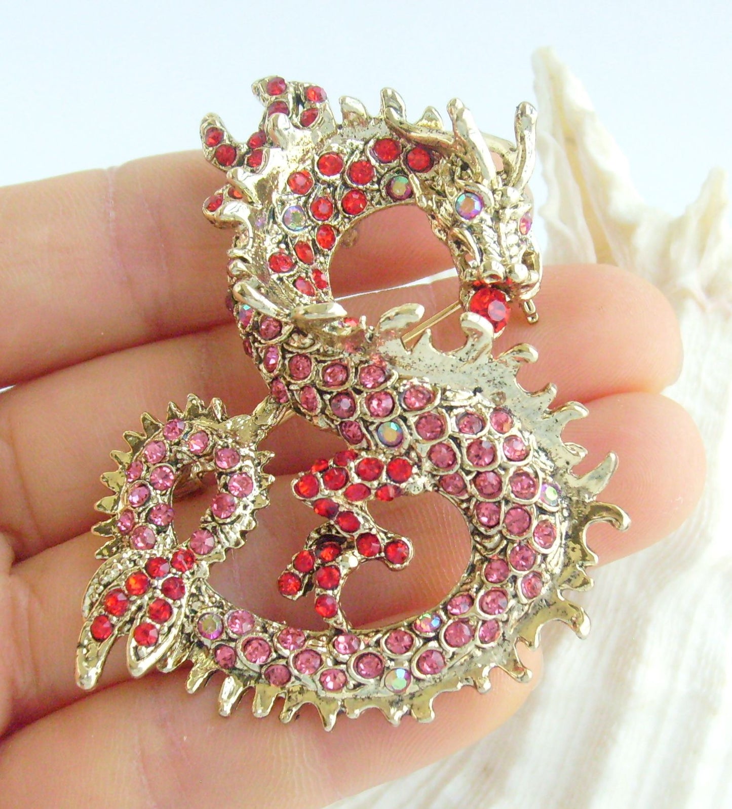 Sindary Costume Jewelry Unique Dragon Brooch Pin Pendant Red Pink Rhinestone Crystal SP02980C13