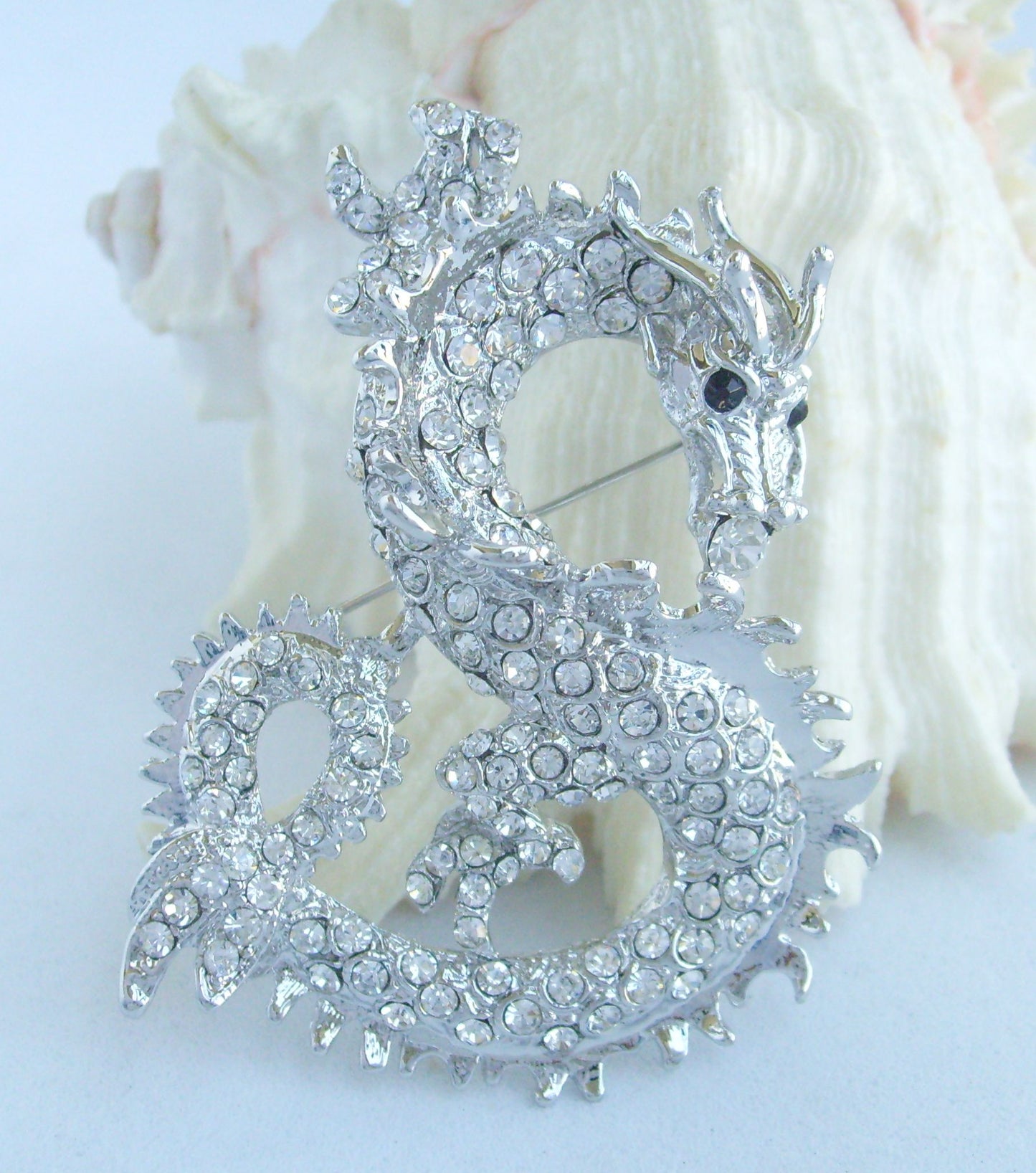 Sindary Costume Jewelry Unique Dragon Brooch Pin Pendant Clear Rhinestone Crystal SP02980C5