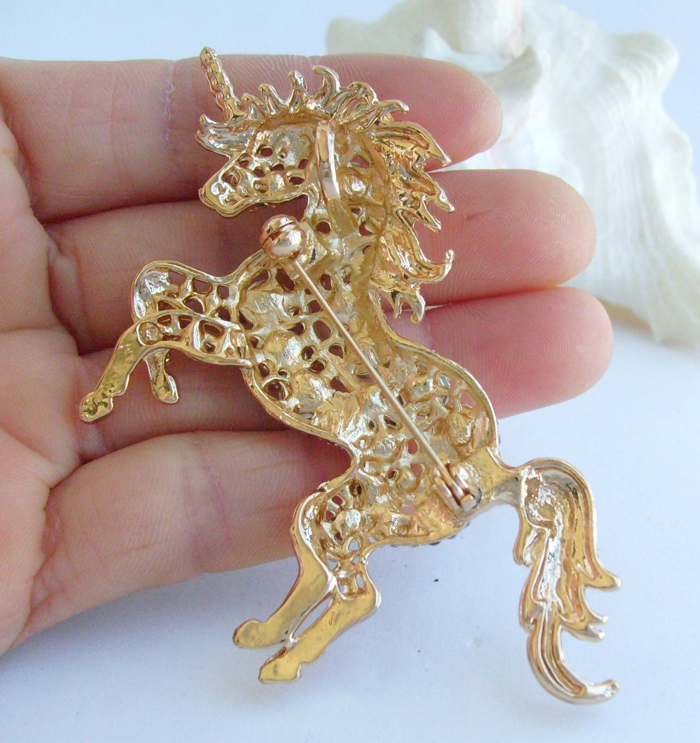 Sindary Costume Jewelry Unique Unicorn Horse Brooch Pin Pendant Clear Rhinestone Crystal SP06172C12