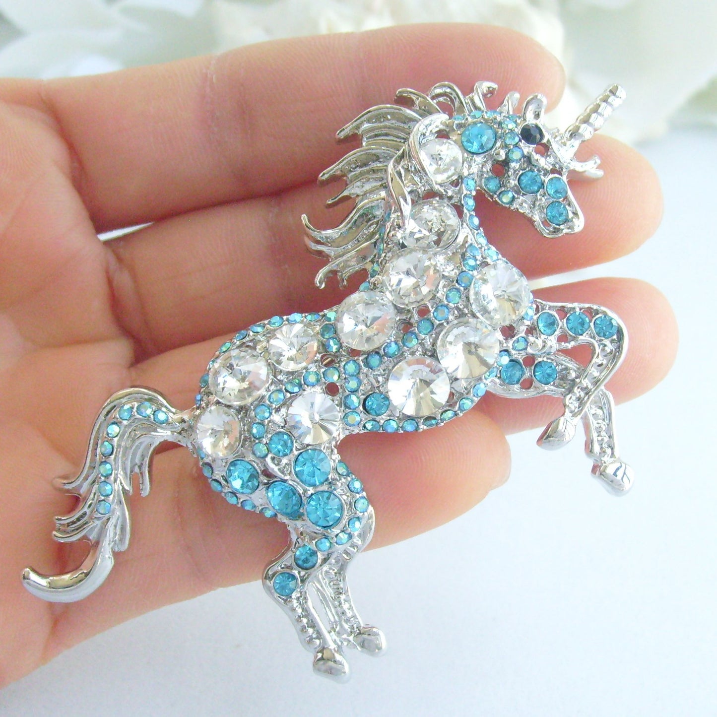 Sindary Costume Jewelry Unique Unicorn Horse Brooch Pin Pendant Lake Blue & Clear Rhinestone Crystal SP06172C15