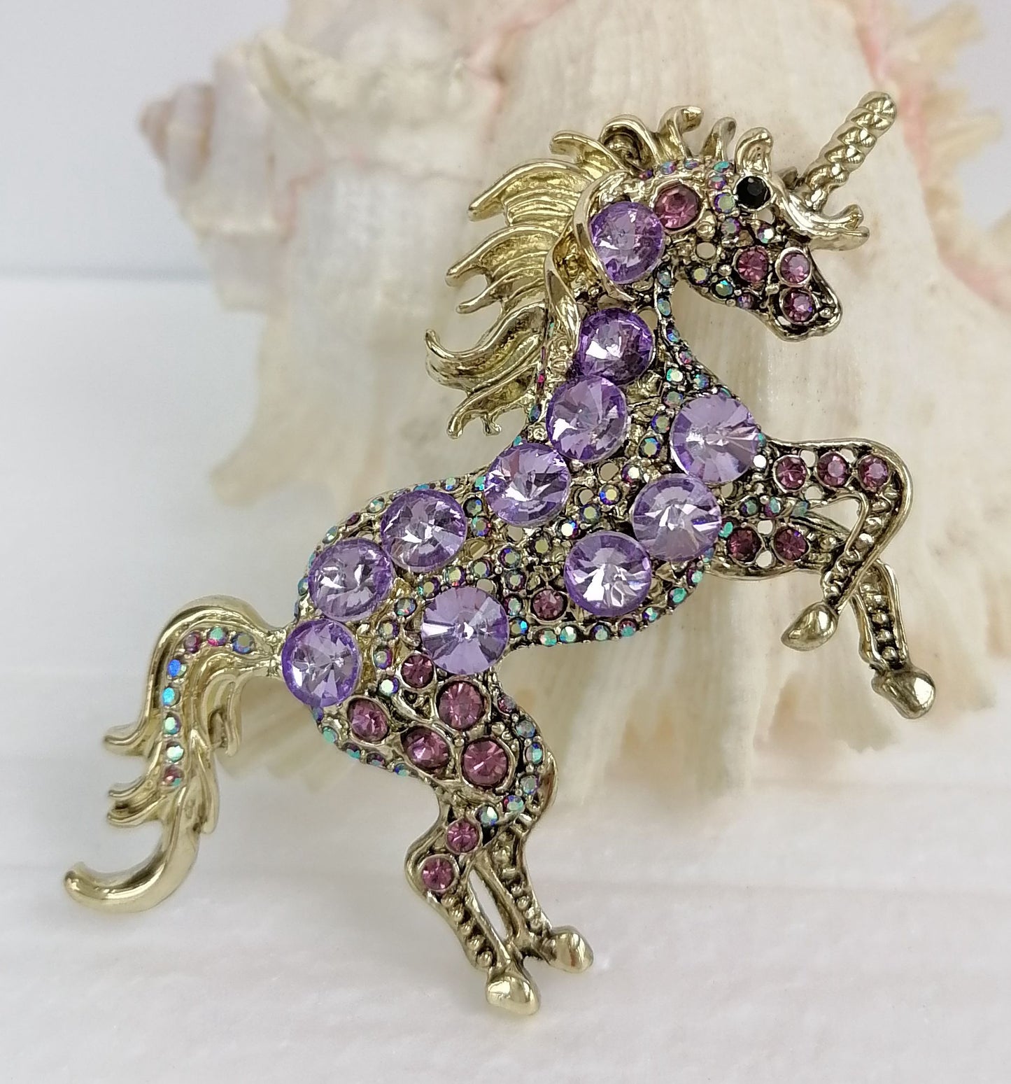 Sindary Costume Jewelry Unique Unicorn Horse Brooch Pin Pendant Light Purple Rhinestone Crystal SP06172C18