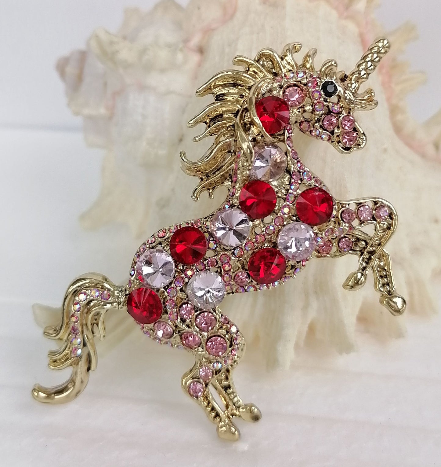 Sindary Costume Jewelry Unique Unicorn Horse Brooch Pin Pendant Iridescence & Red Rhinestone Crystal SP06172C16