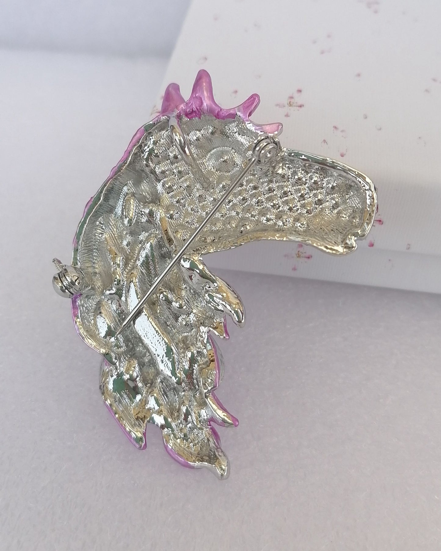 Sindary Costume Jewelry Art Style Animal Horse Brooch Pin Pendant Pink Rhinestone Crystal SP06535C7