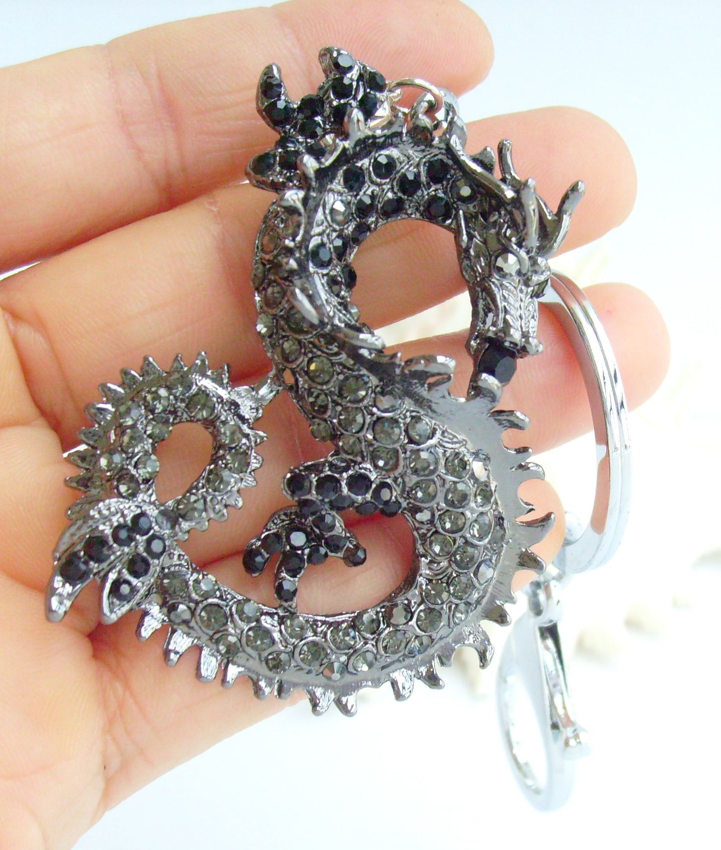 Sindary Costume Jewelry Unique Dragon Keychain Keyring Pendant Black Gray Rhinestone Crystal SPK02980C11