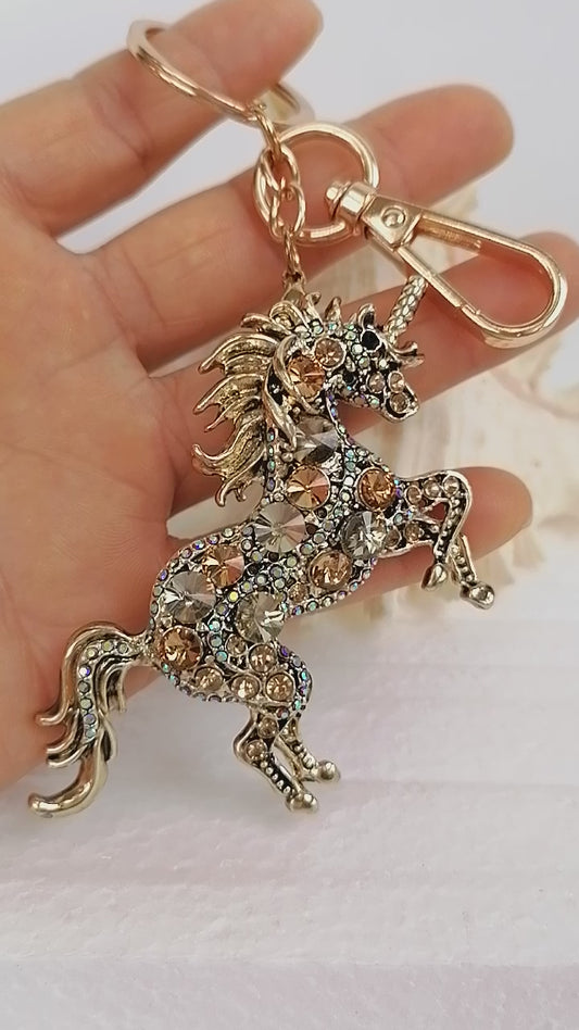 Sindary Costume Jewelry Unique Unicorn Horse Keychain Keyring Pendant Beige Brown Rhinestone Crystal SPK06172C11